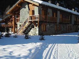 Chalet-village Situated in a Quiet Area
