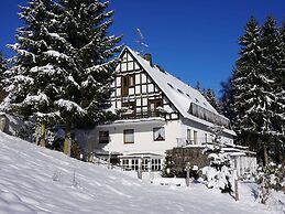 Exclusive Group House in Winterberg in the Forest