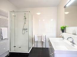 Spacious Modern Apartment in Scheveningen
