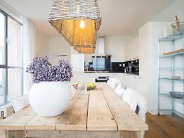 Spacious Modern Apartment in Scheveningen
