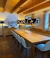 Quaint Mansion Near ski bus in Goldegg