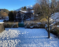 Quaint Mansion Near ski bus in Goldegg