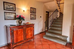 Cozy Holiday Home With Pool in Sienna Italy