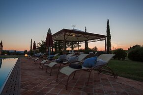 Pleasant Villa in Peccioli With Private Swimming Pool