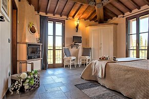 Pleasant Villa in Peccioli With Private Swimming Pool