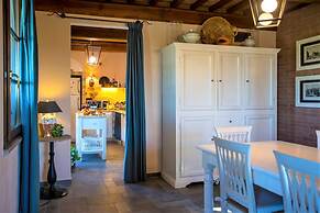 Pleasant Villa in Peccioli With Private Swimming Pool