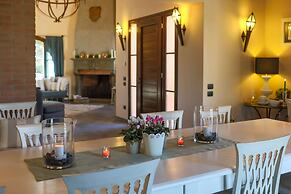 Pleasant Villa in Peccioli With Private Swimming Pool