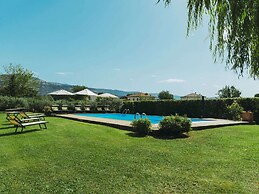 Rustic Farmhouse in Cortona With Swimming Pool