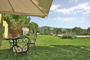 Rustic Farmhouse in Cortona With Swimming Pool
