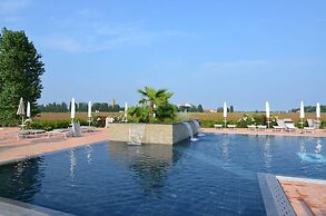 Characteristic Apartment in Codigoro With Pool