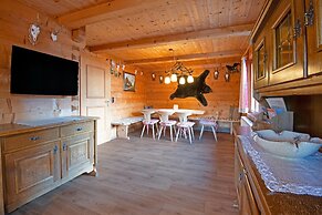 Apartment in Hochfugen With a Terrace