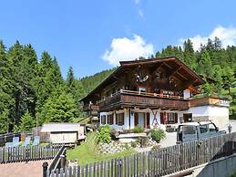 Apartment in Hochfugen With a Terrace