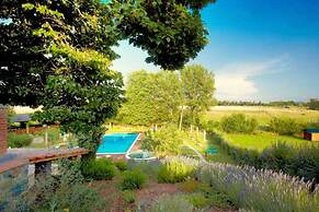 Comfortable Cottages in Loro Ciuffenna