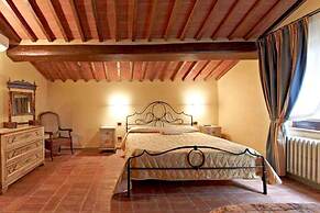 Comfortable Cottages in Loro Ciuffenna