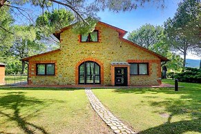 Comfortable Cottages in Loro Ciuffenna