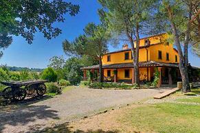 Comfortable Cottages in Loro Ciuffenna