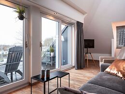 Apartment Located Directly on the Sneekermeer