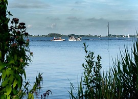 Apartment Located Directly on the Sneekermeer