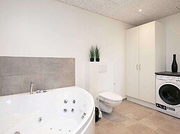 6 Person Holiday Home in Ringkobing