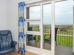 6 Person Holiday Home in Hojer