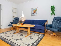 6 Person Holiday Home in Hojer