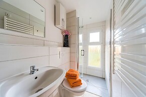 Comely Holiday Home in Guntersberge Near Forest