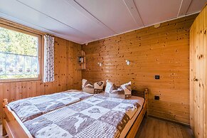 Comely Holiday Home in Guntersberge Near Forest