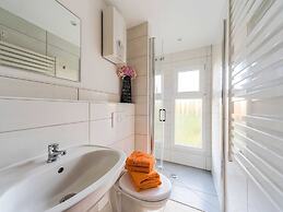 Comely Holiday Home in Guntersberge Near Forest