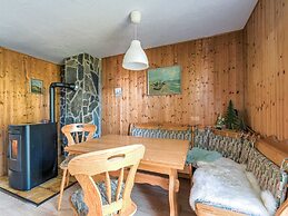 Comely Holiday Home in Guntersberge Near Forest