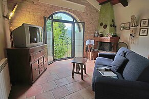 Large Holiday Home in Cagli With Pool