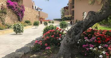 Simplistic Apartment in Olbia With Garden