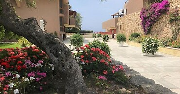 Simplistic Apartment in Olbia With Garden