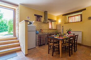 Farmhouse in Hilly Area in Gubbio With Pool
