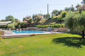 Lavish Holiday Home in Volterra With Pool