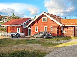 10 Person Holiday Home in Syssleback
