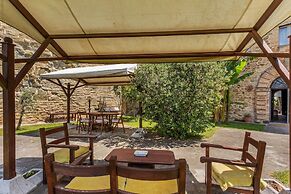 Rustic Holiday Home in Citta di Castello With Swimming Pool
