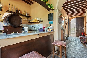 Rustic Holiday Home in Citta di Castello With Swimming Pool