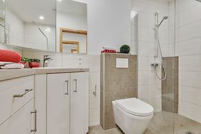 Spacious Apartment in Madfeld With Private Terrace