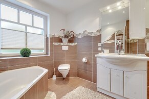 Spacious Apartment in Madfeld With Private Terrace