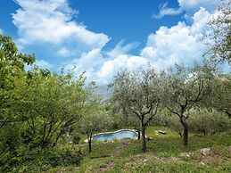 Graceful Holiday Home in Acqualagna With Swimming Pool