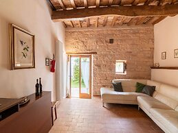 Graceful Holiday Home in Acqualagna With Swimming Pool