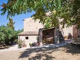 Graceful Holiday Home in Acqualagna With Swimming Pool