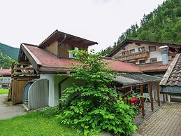 Pleasant Apartment in Ruhpolding With Swimming Pool