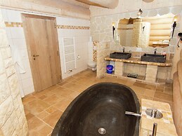 Pleasant Apartment in Ruhpolding With Swimming Pool