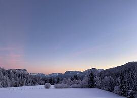 Spacious Apartment in Uderns Near Ski Area