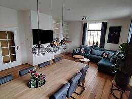 Spacious Farmhouse in Silvolde With Garden