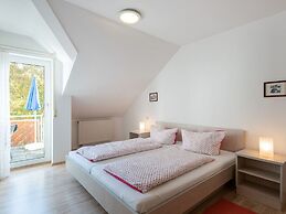 Spacious Apartment Near Forest in Bad Durrheim