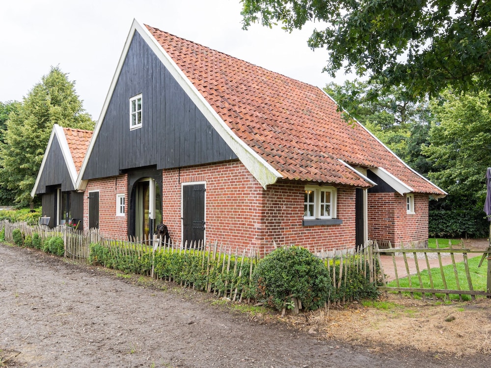 Cozy Apartment in Enschede Near Forest