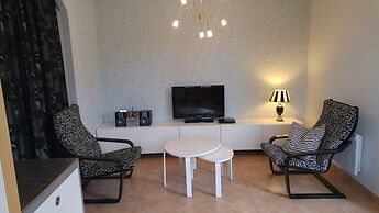Chic Apartment in Segonzac With Swimming Pool