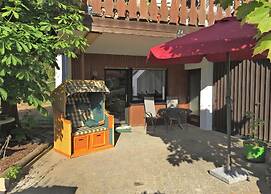 Cozy Apartment in Ellar With Garden